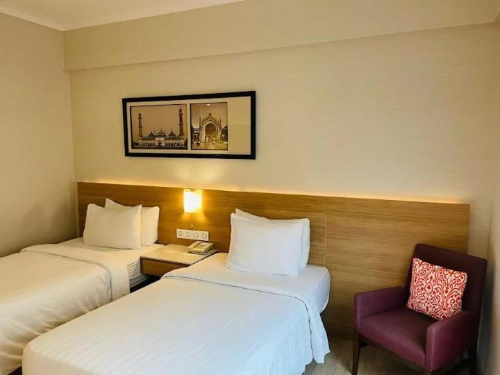Hotel The Ventus By Grd Suites Near Delhi Airport Hotel New Delhi